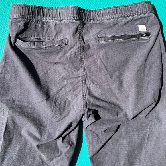 Womens Vuori Ripstop Active Everyday Pant Color Charcoal Size Large - Picture 8 of 12